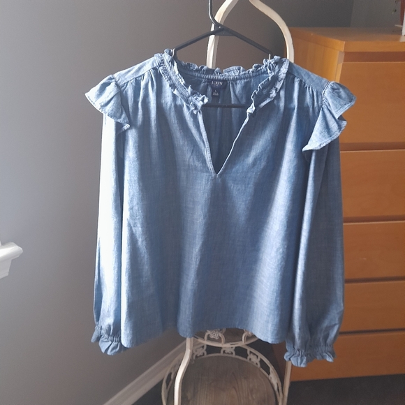 JCrew Top - Picture 1 of 6